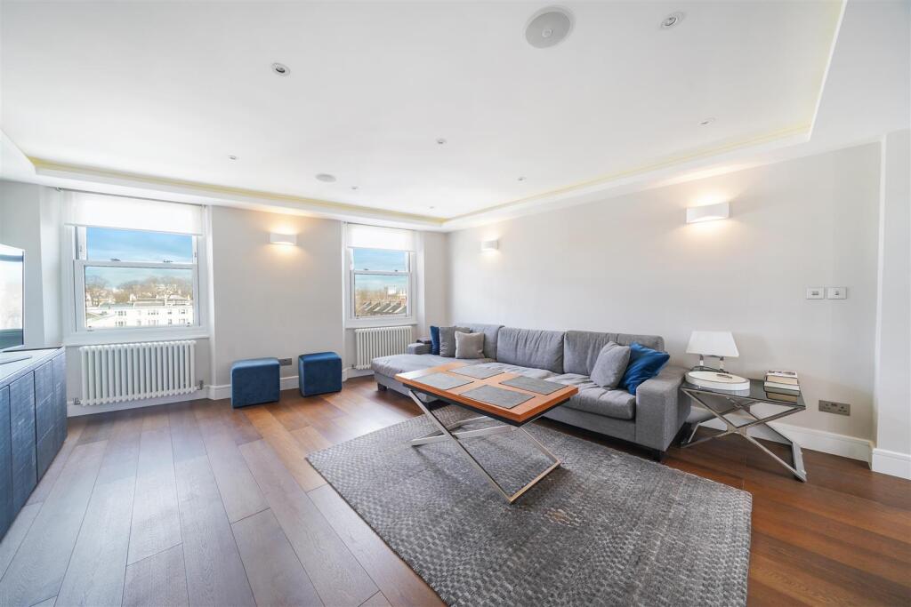 Main image of property: Edge Street, London