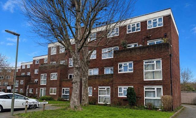 Main image of property: 2 Hazelmere Close, Leatherhead, Surrey, KT22 7XA