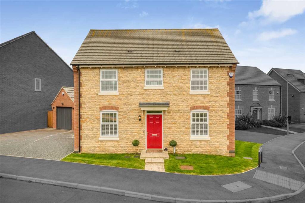 Main image of property: De Beauchamp Avenue, Hanslope, Milton Keynes