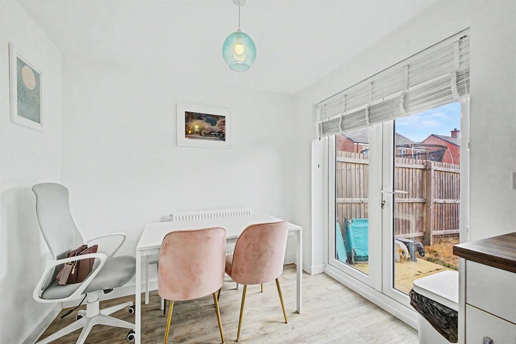 House in Northampton - View 5