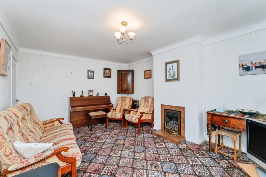 Hawarden Road, Penyffordd, Chester, Flintshire, CH4 - View 6