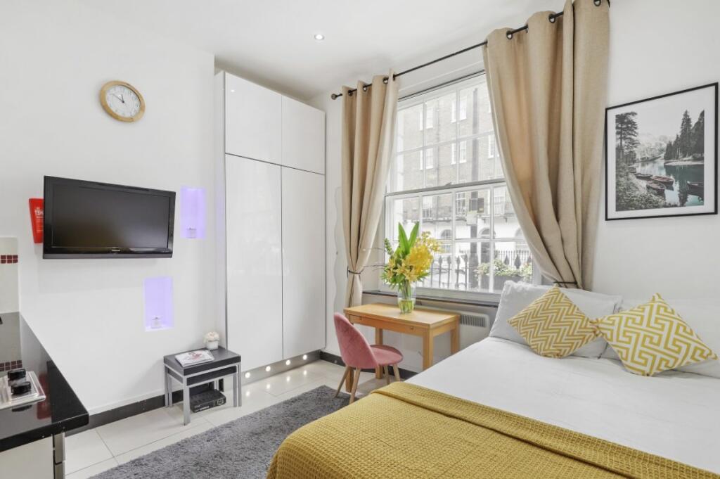 Main image of property: Gloucester Place, London