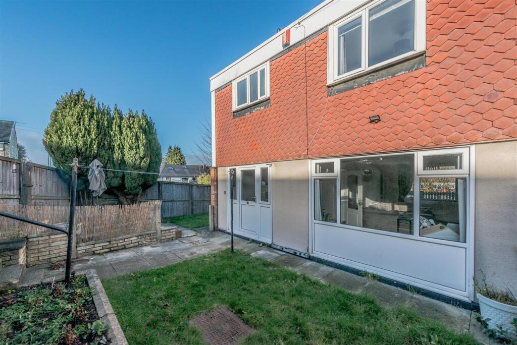 Main image of property: Stonecliffe Green, Leeds