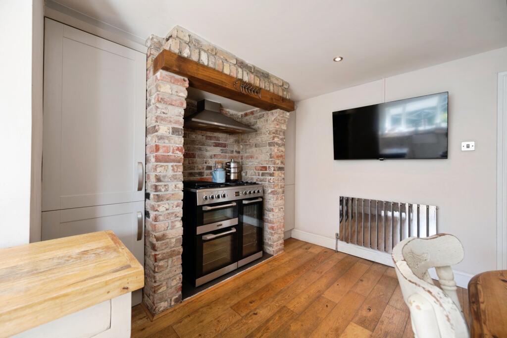 House in Havant, Hampshire - More
