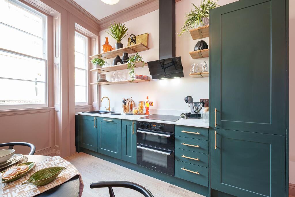 Apartment in Bristol, Old City, City Centre - More