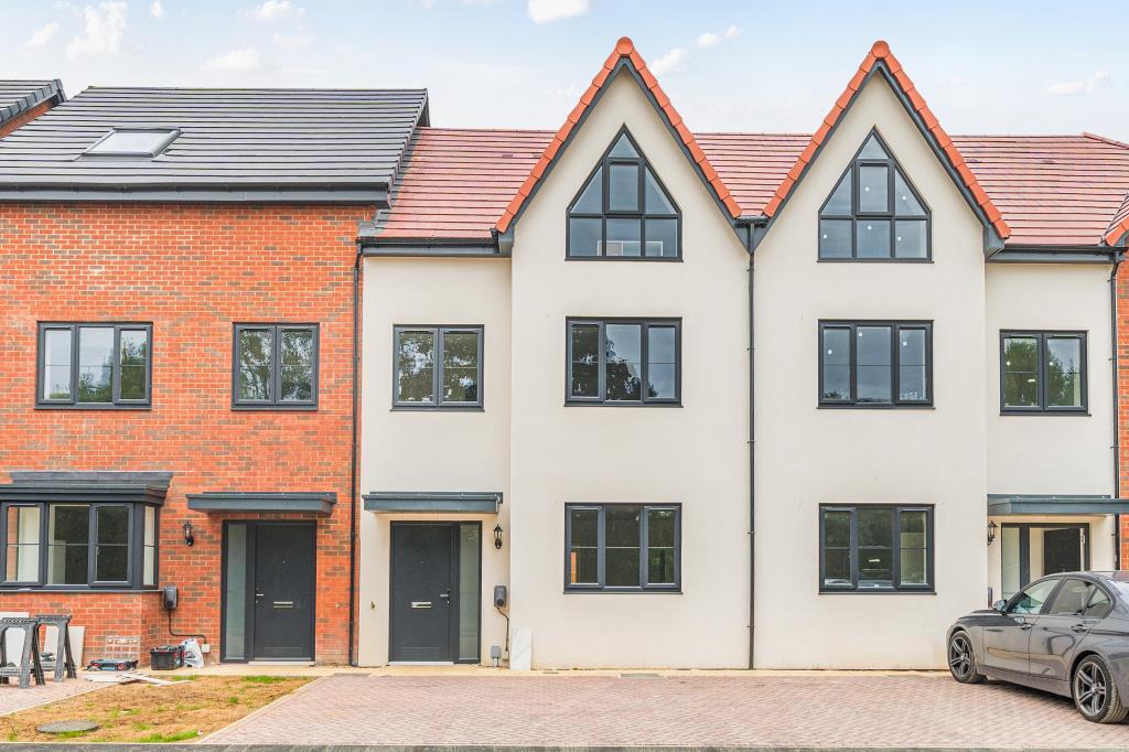 Main image of property: Aylesbury, Oxfordshire, HP21