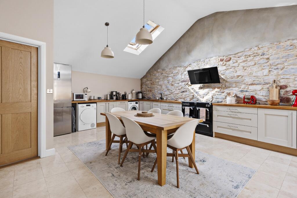 House in Torquay - View 4