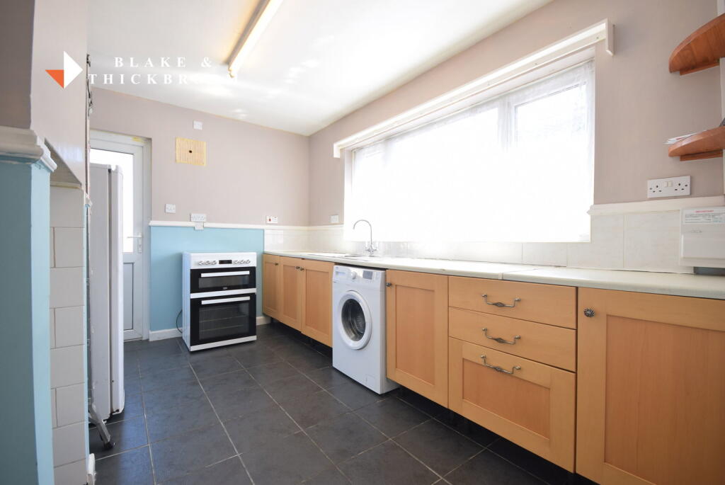 Park Square East, Clacton-On-Sea, CO15 2NN - More