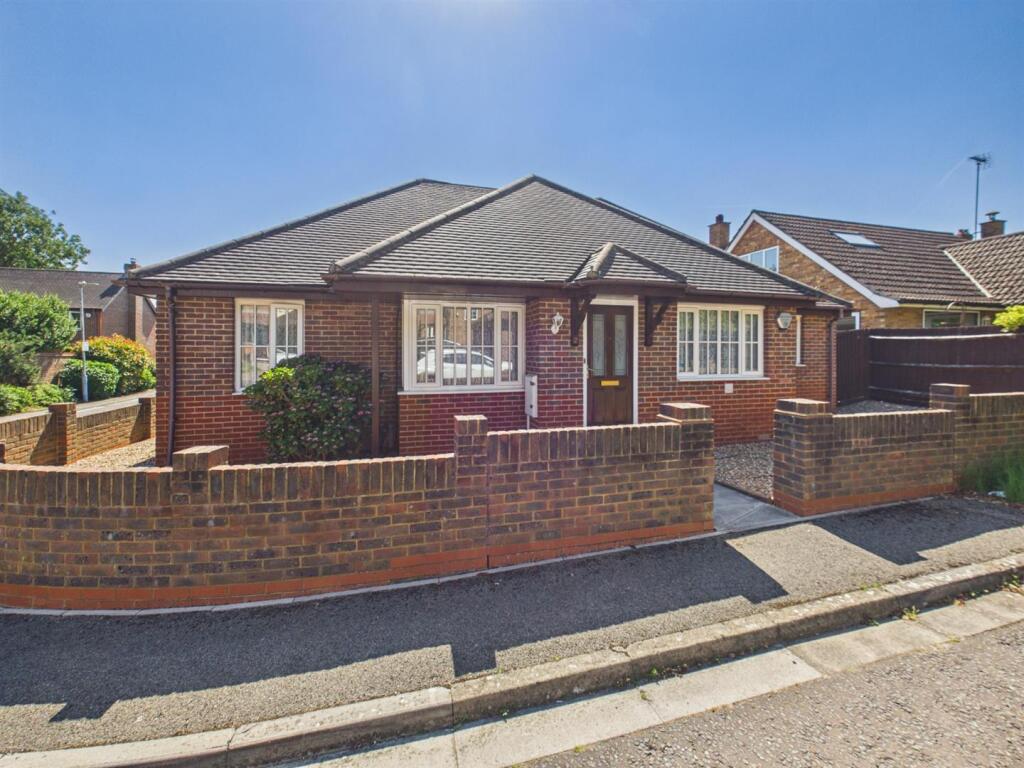 Main image of property: Woodside Close, Ruislip