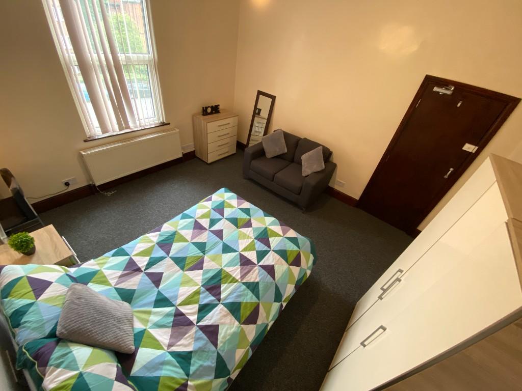 1 bedroom semi-detached house for rent