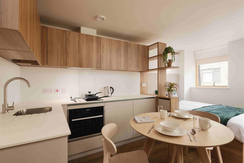 Apartment in Edinburgh - View 4
