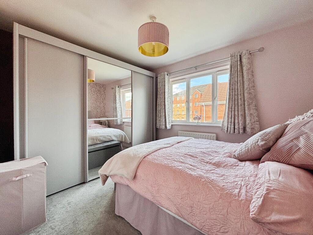 House in Cardiff, Windsor Village, Tremorfa - More
