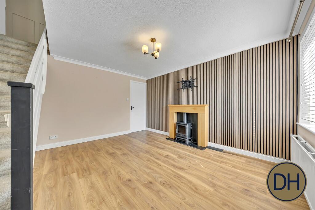 Beaufort Close, North Weald, Essex CM16 - View 6