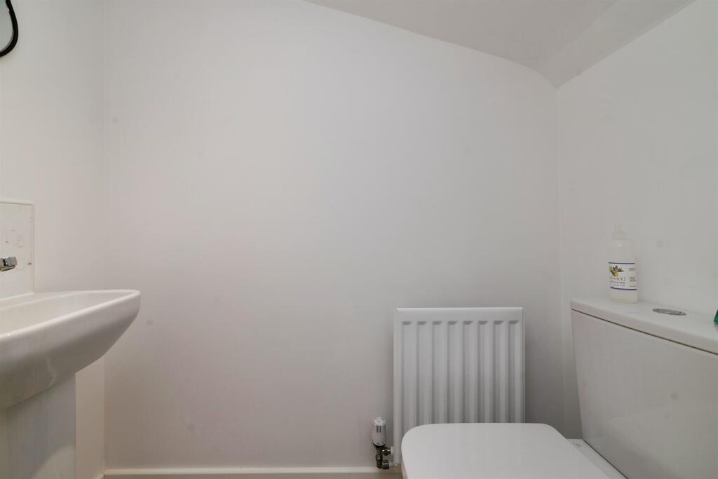 House in Woodmansey - View 5