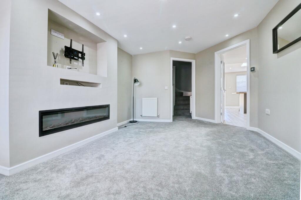 House in Durham - View 2