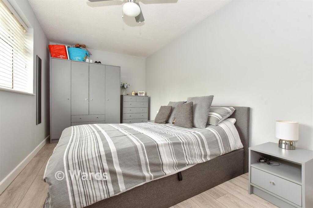 Apartment in Ramsgate, Northwood - View 5