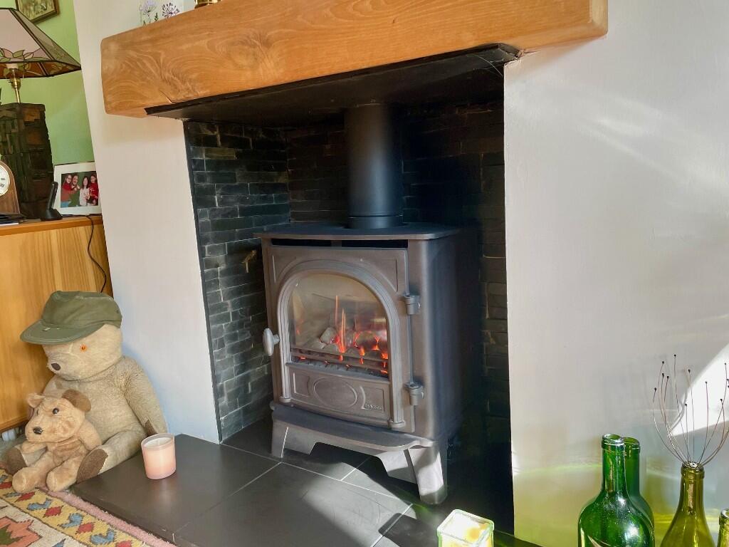Highlands, Leigh-On-Sea, Essex, SS9 photo 3