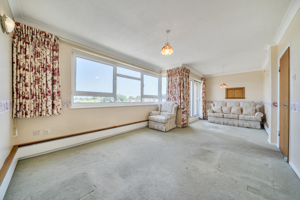 Green Acres, The Crescent, Sidcup - View 2