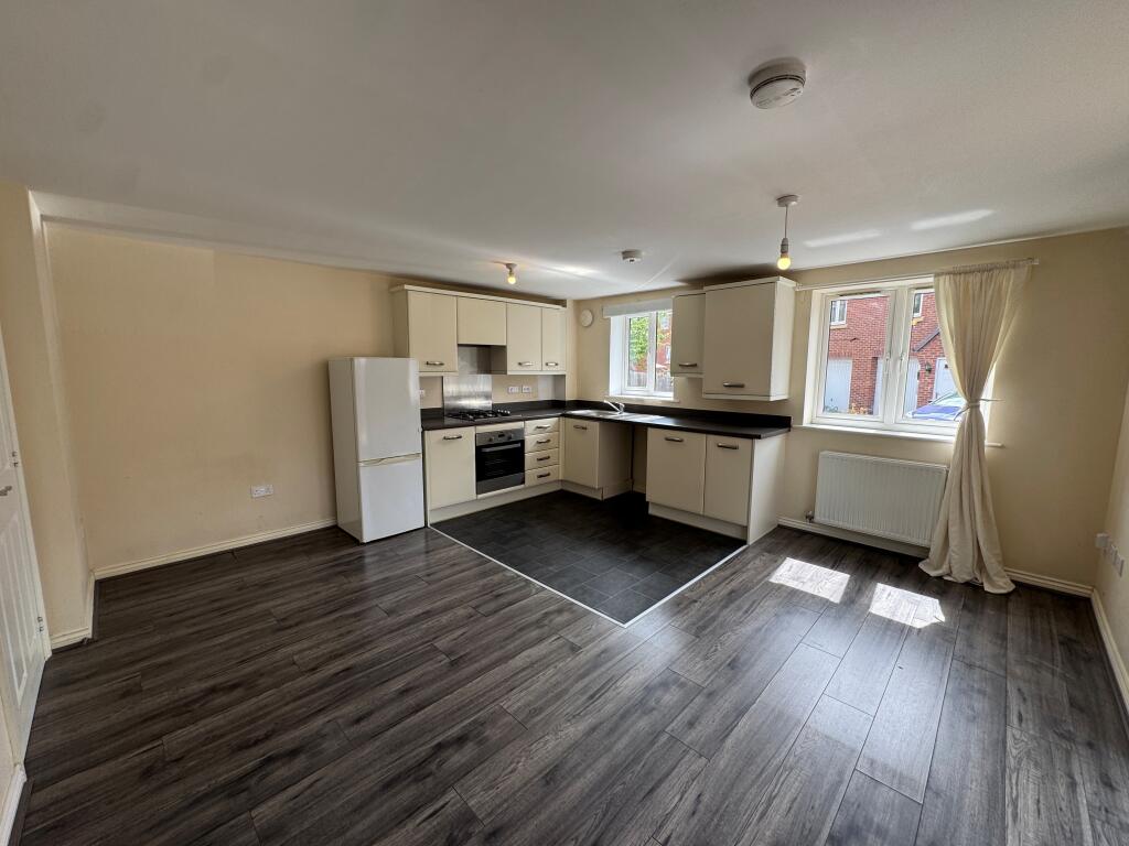 Apartment in Coventry - View 4