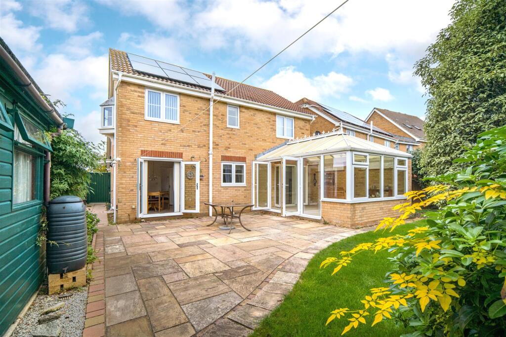Osborne Heights, East Cowes photo 3