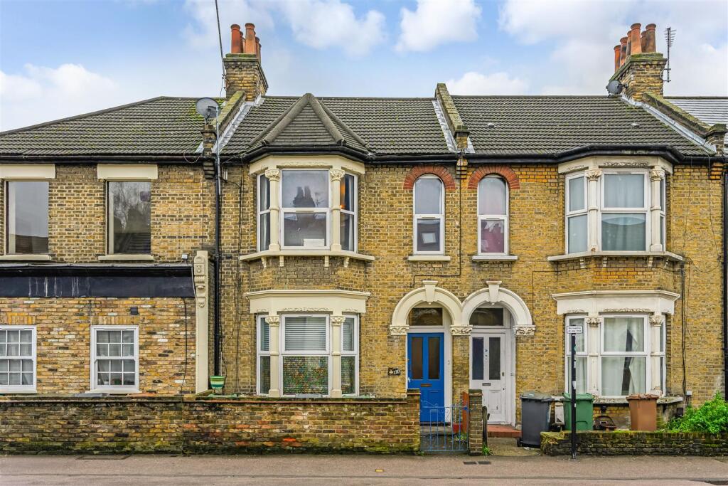 Main image of property: Forest Road, Walthamstow, E17