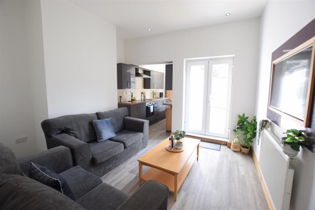 Main image of property: Gresham Street - Student House - 26/27