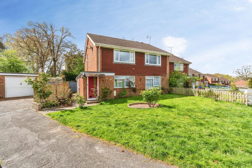 Main image of property: Hotspur Close, SOUTHAMPTON, Hampshire, SO45