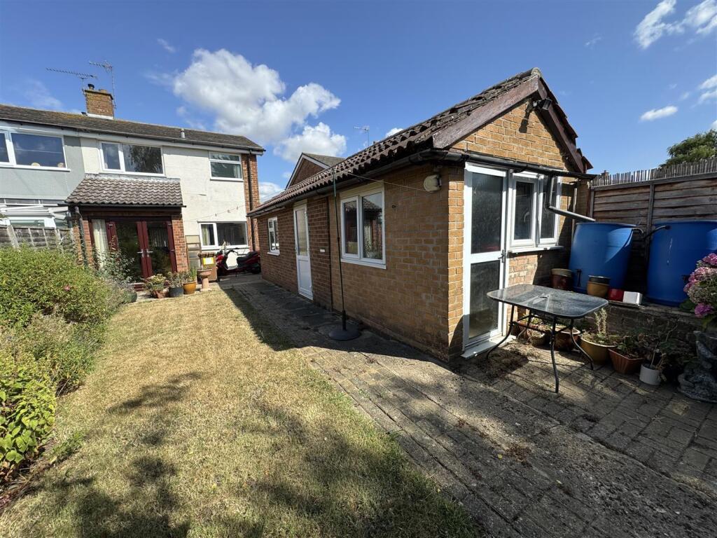 Kempton Road, Ipswich photo 3