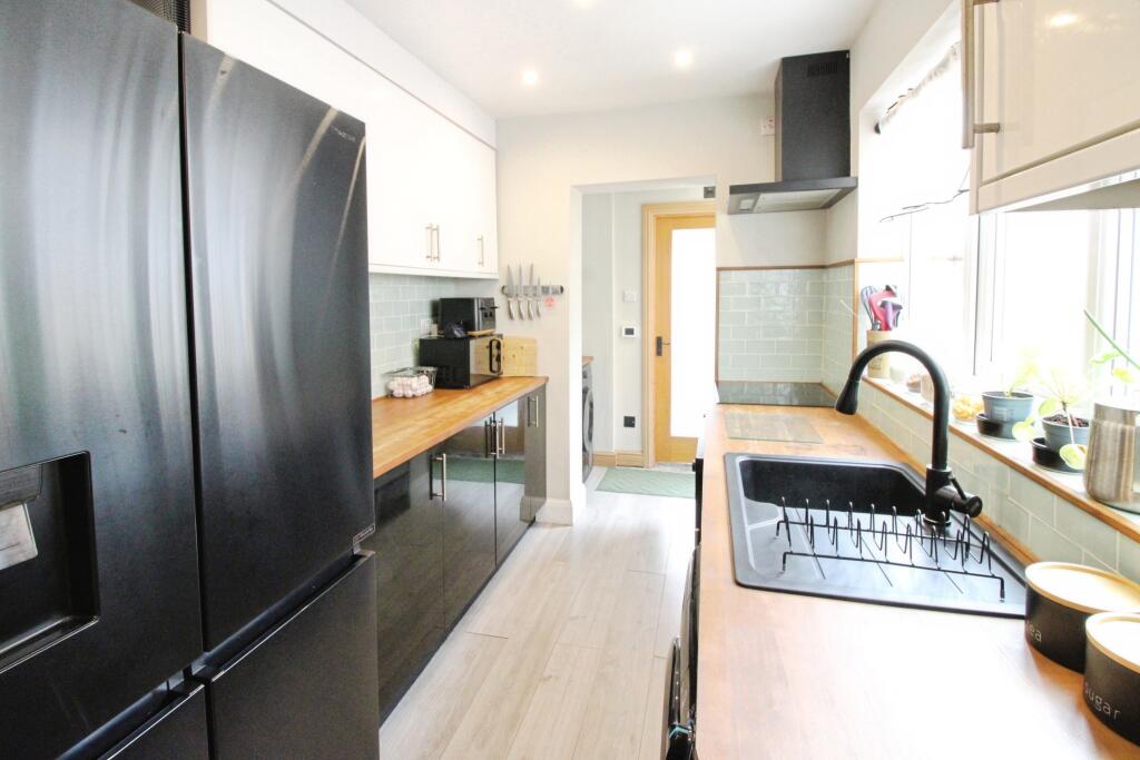 House in Nottingham - View 3