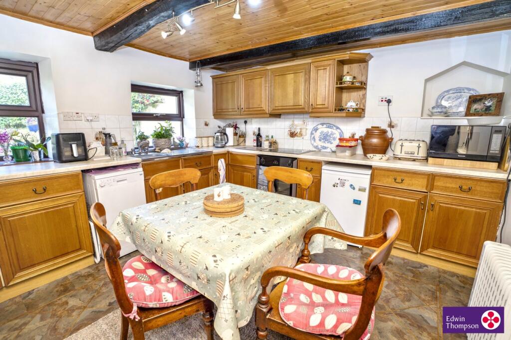 Newlands Farmhouse, Ireby, Wigton, CA7 photo 3
