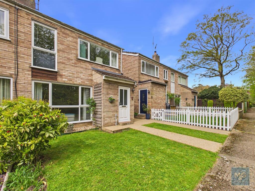 Main image of property: Thornton Road, Bury St Edmunds