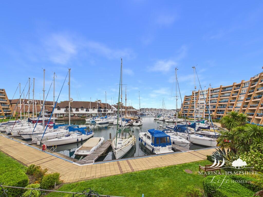 1-bed flat on Oyster Quay, Port Solent, £265,000