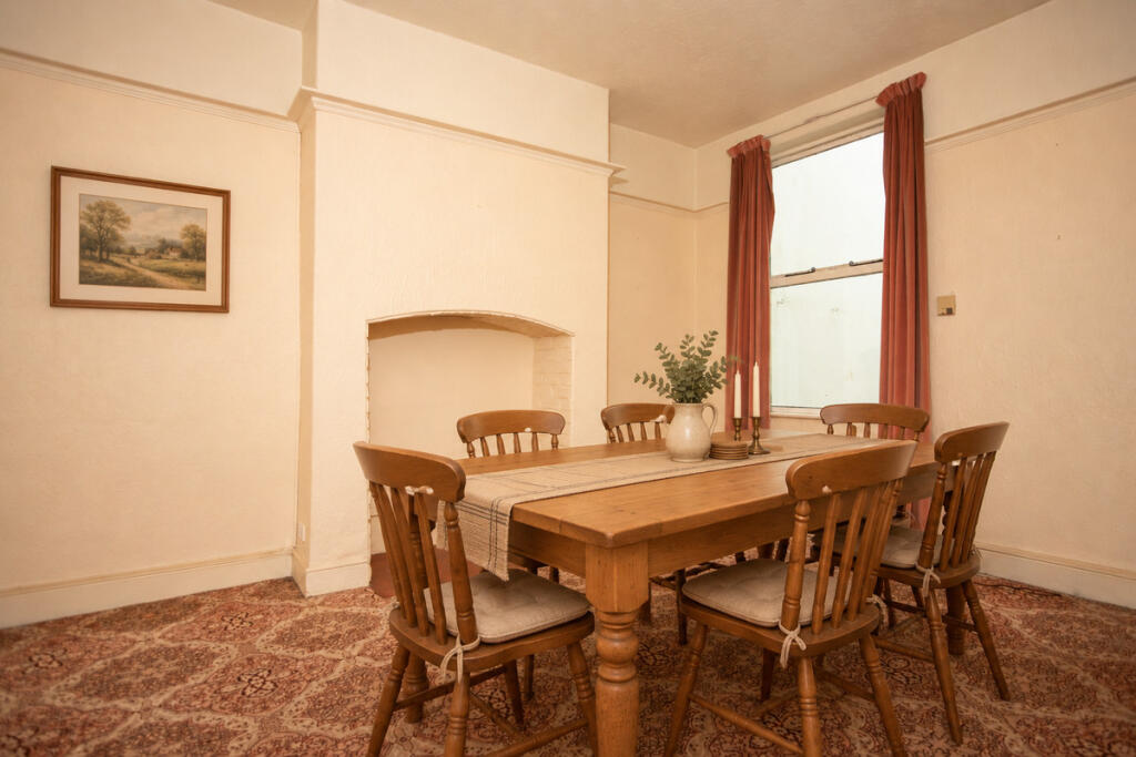 House in Oldham - More