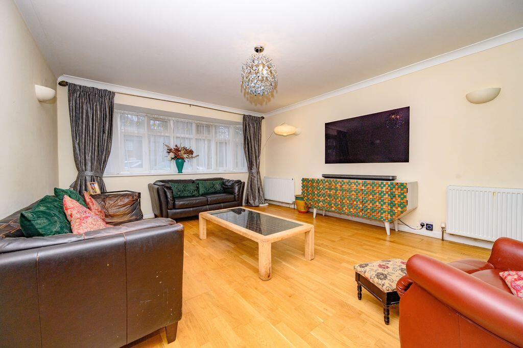 Additional image 5 of Dixons Hill Road, Welham Green