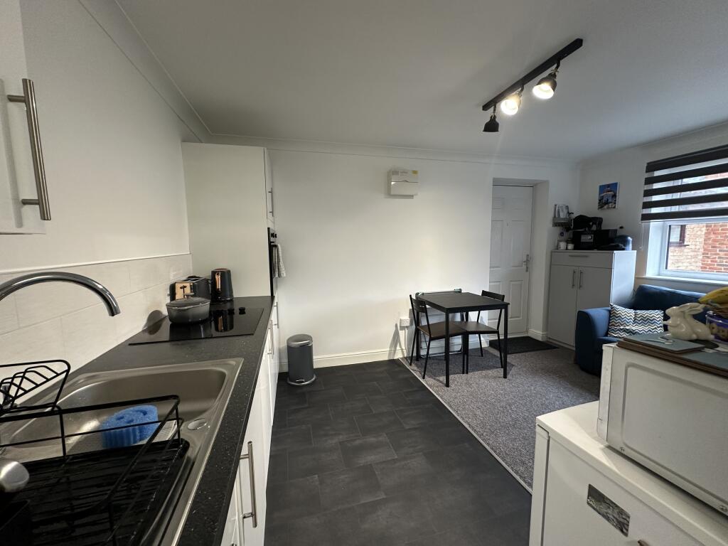 Mortimer Row, Somersham, Huntingdon, PE28 photo 4
