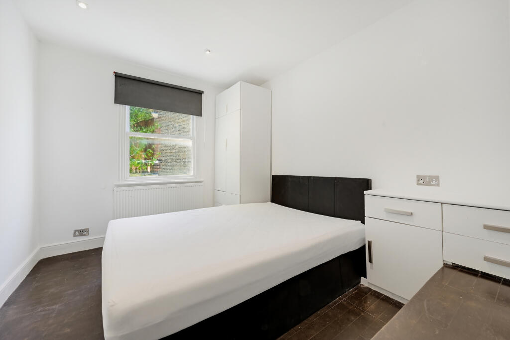 3 bedroom maisonette for rent