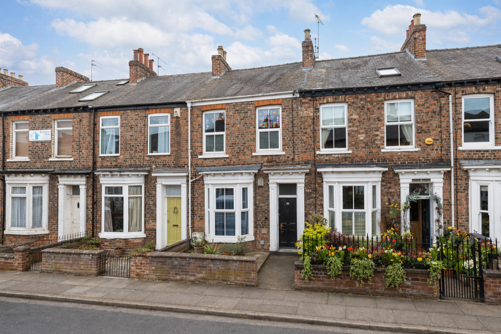 Main image of property: Nunthorpe Road, York