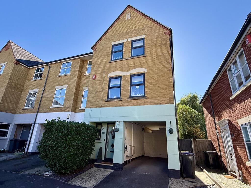 Main image of property: Pollards Close, Rochford