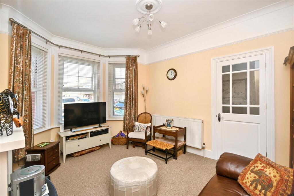 House in Eastbourne, East Sussex - View 5