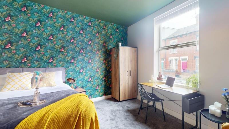 6 bedroom terraced house for rent