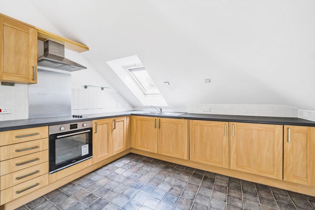 Sussex Street, Winchester, SO23 - More