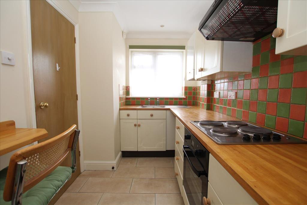 House in Biggleswade, Central Bedfordshire - View 2