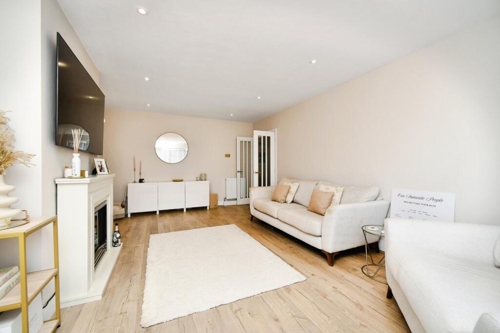 House in Brighton, Telscombe Cliffs, Saltdean - View 3