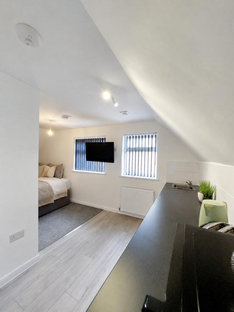 House in Peterborough, Orton Longueville - View 3