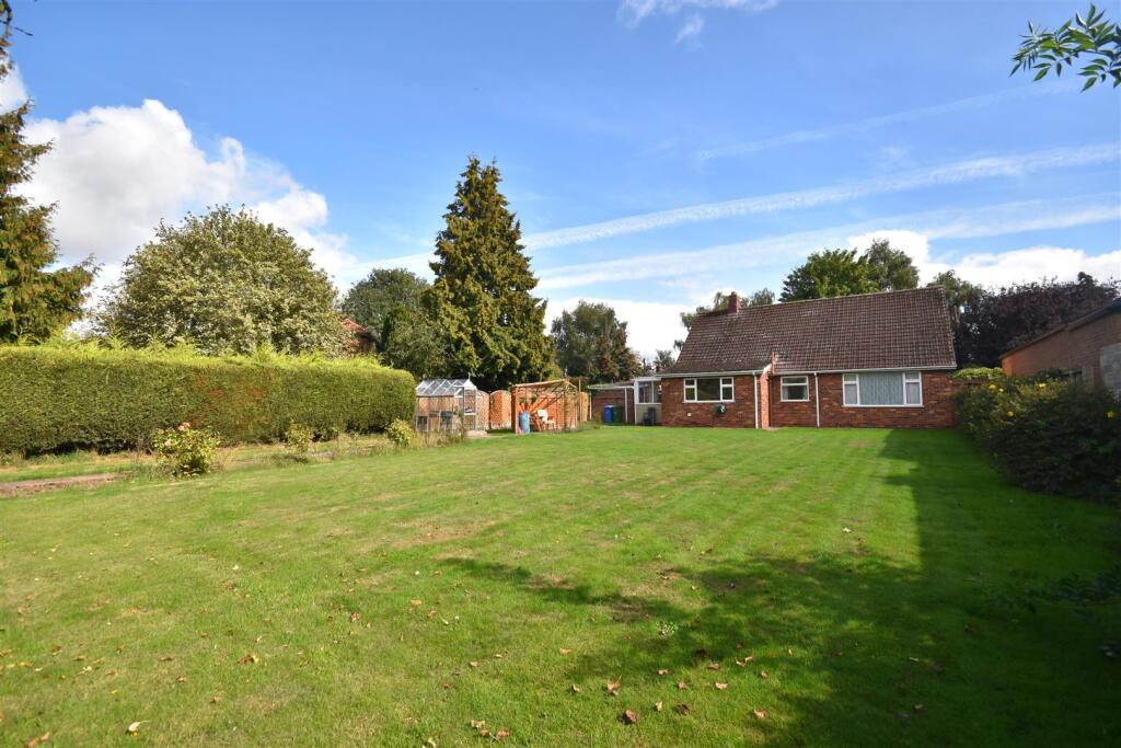 House in Doncaster - View 3