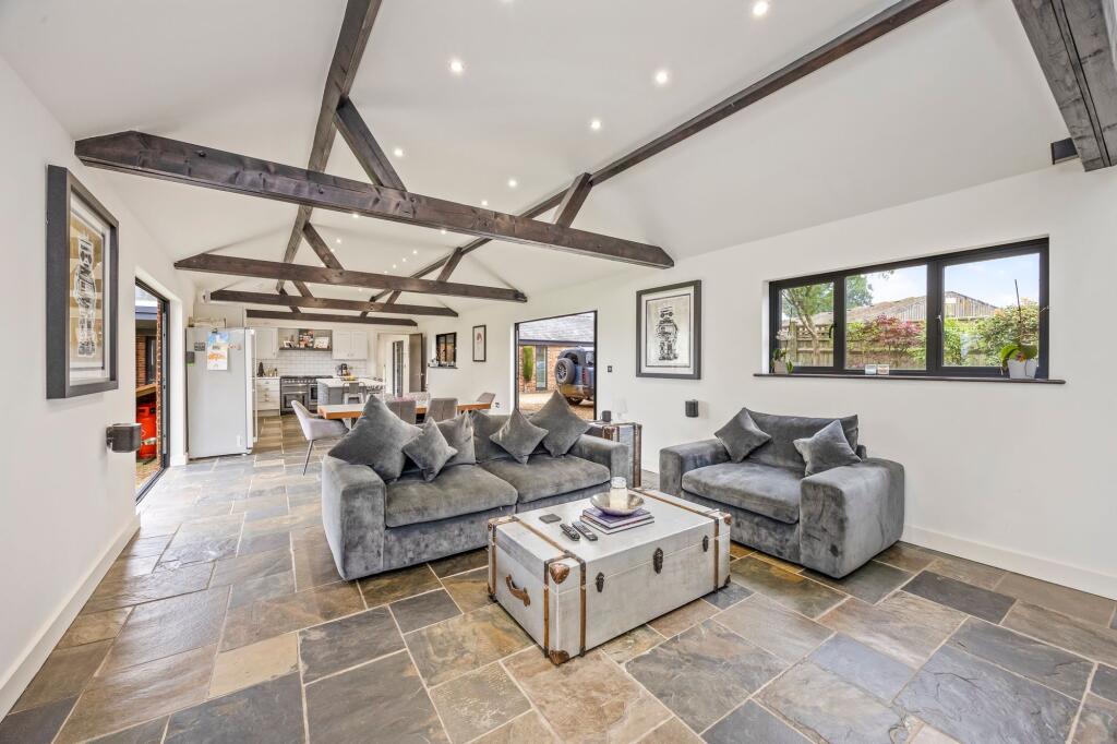 Wheatsheaf Road, Woodmancote, BN5 photo 4