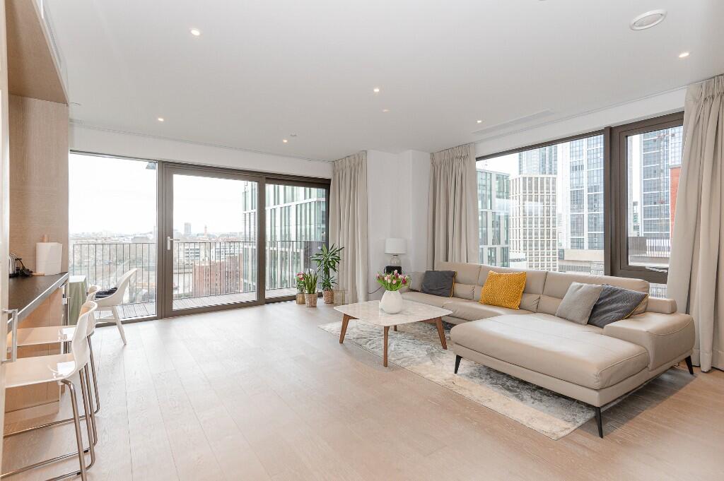 Main image of property: Embassy Gardens, Legacy Building, Viaduct Gardens, Nine Elms, SW11