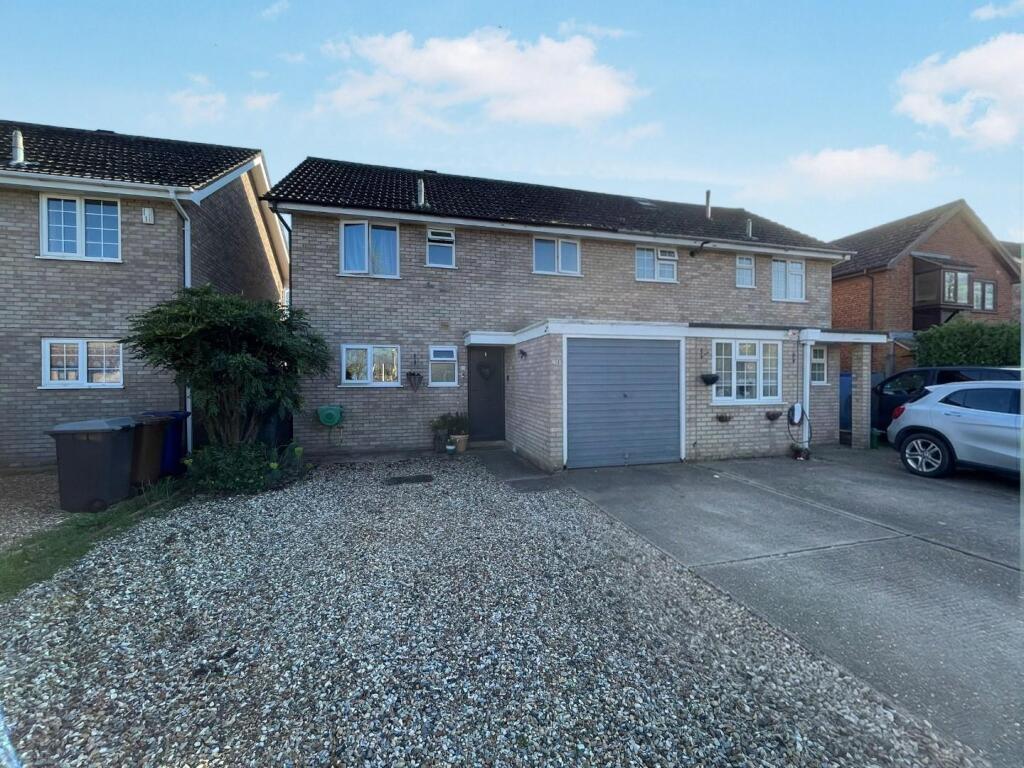 Main image of property: Robin Close, Mildenhall