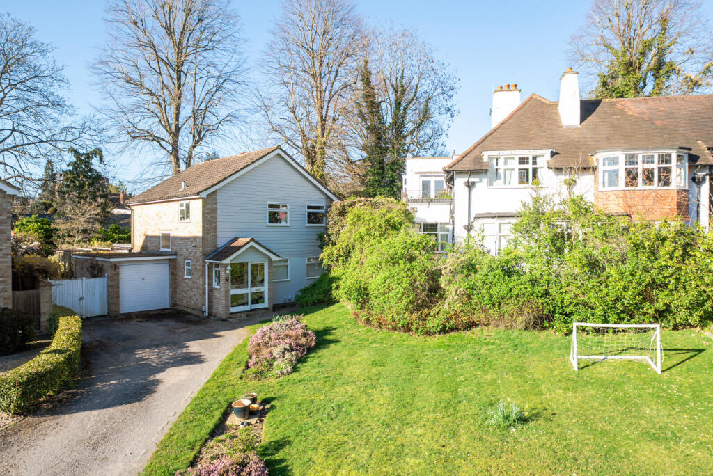 Main image of property: Wendela Close, Woking, GU22