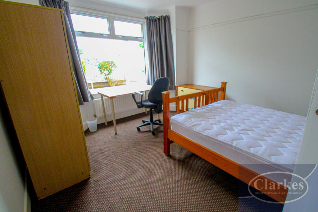 Additional image 5 of St. Margarets Road, Ensbury Park, Dorset